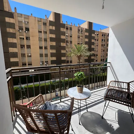 Sostoa Homes Malaga Exterior photo